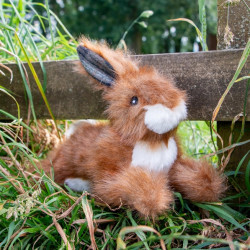 Jouet en forme de lièvre pour chien